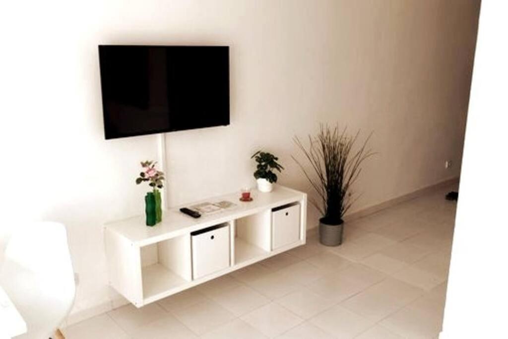 Mit Meerblick Und Sonnenterrasse Apartment *